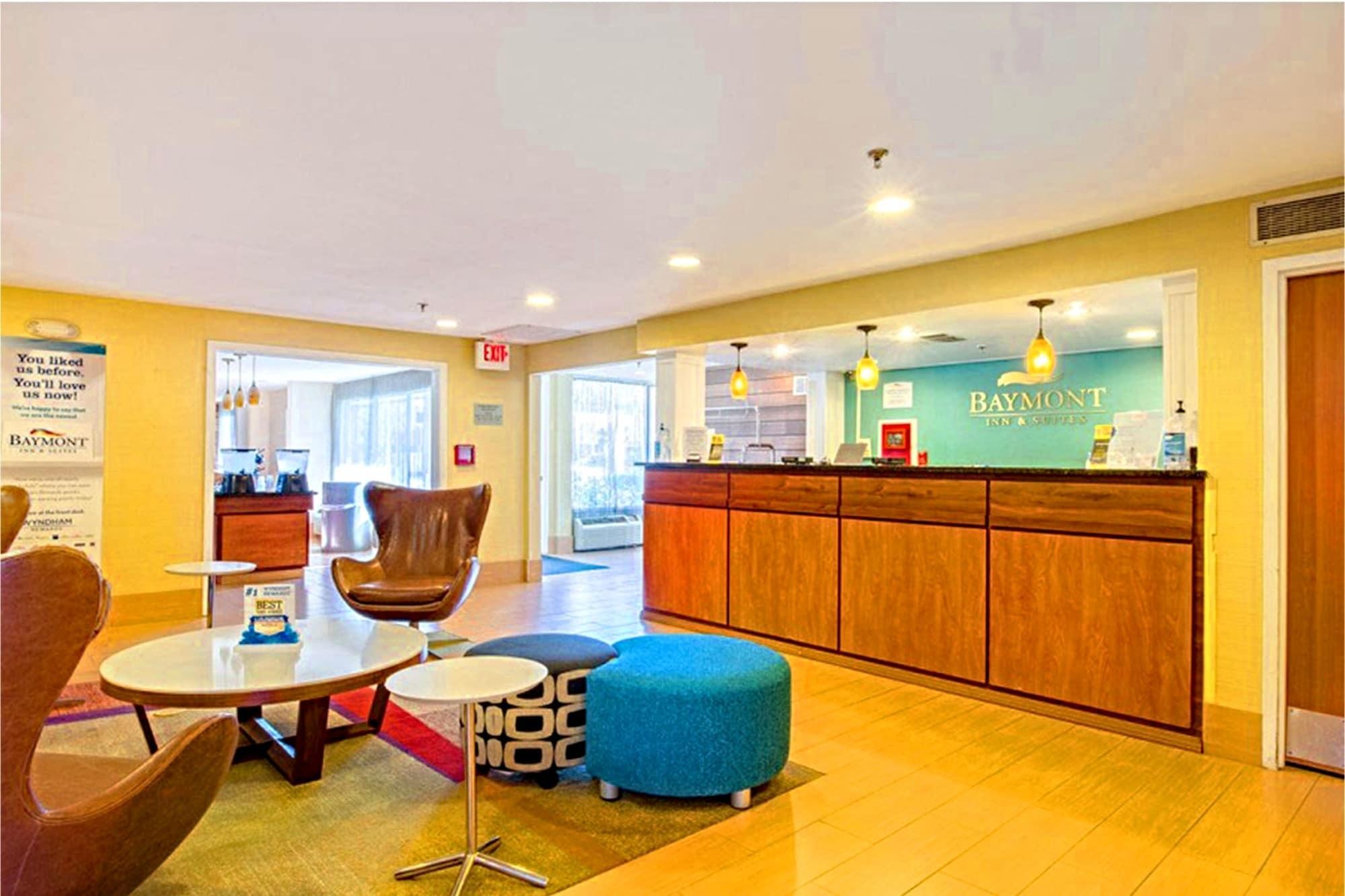 Baymont By Wyndham Savannah Midtown Exterior foto